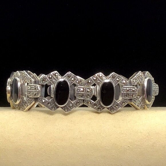 Steling Silver Black Onyx Marcasite Bracelet 34.9 Gms Size 7